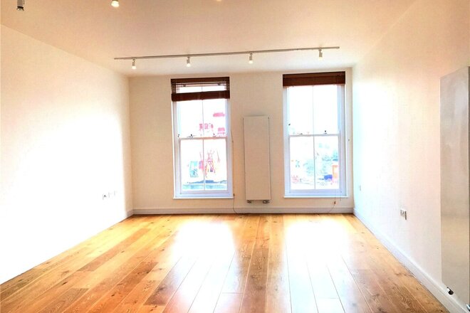 Clifton Terrace, London, N4