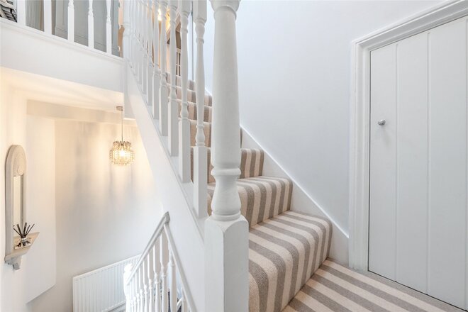 Canfield Place, London, NW6