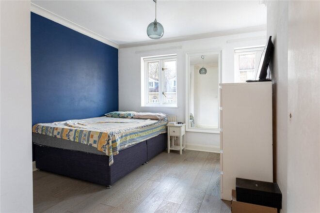 Lockgate Close, London, E9
