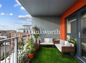 Dovetail Place, London, N15
