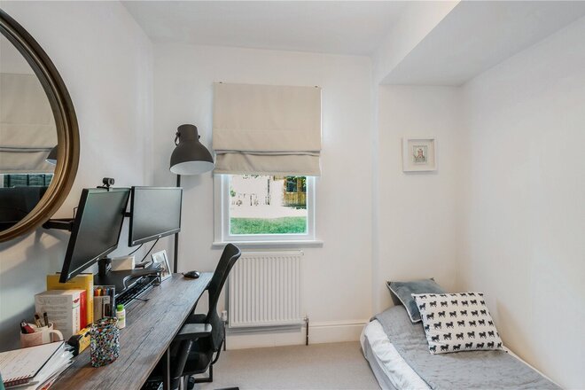 Lordship Lane, East Dulwich, SE22