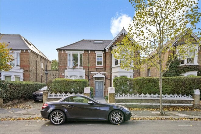 Rosemont Road, London, W3