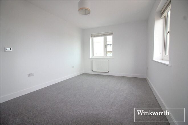 Lawford Court, Elstree, WD6