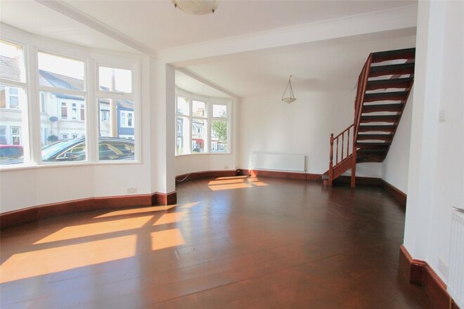 Westbourne Grove, Essex, SS0