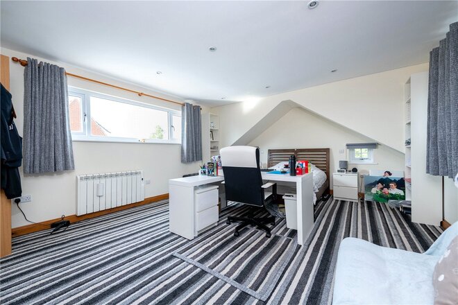 Elton Road, Peterborough, PE8