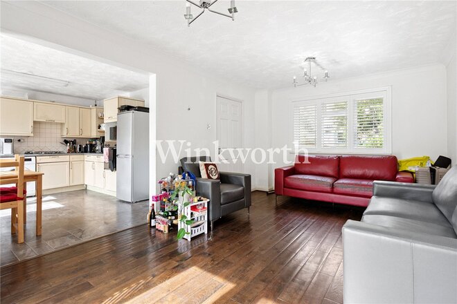 Castleview Close, London, N4