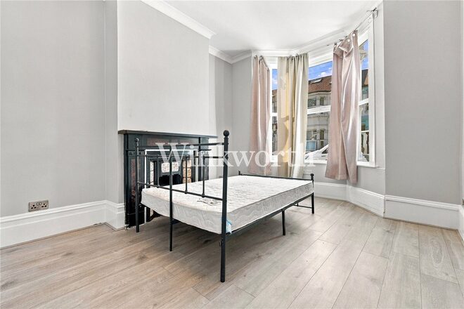 Winchelsea Road, London, London, N17