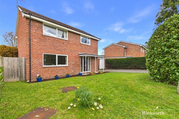 Greenacres, Newbury, RG20