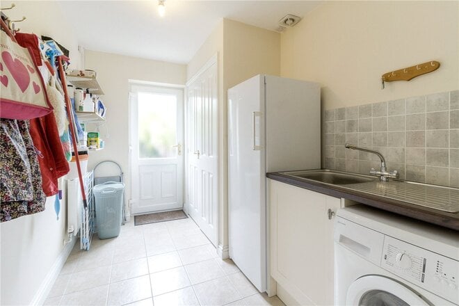 Oak Tree Close, Little Billing, NN3