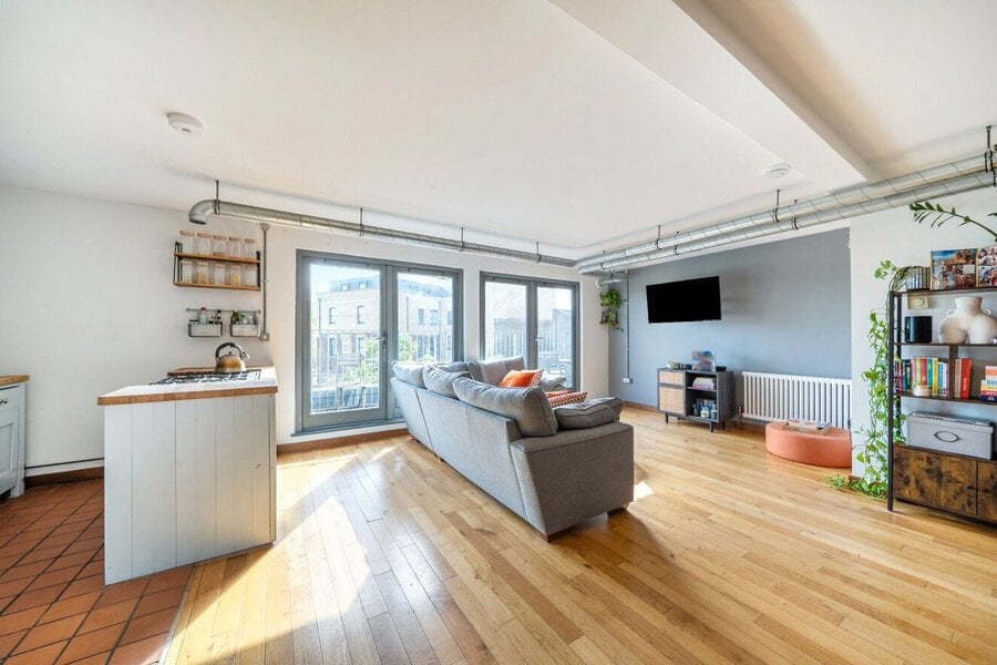 Kitchen/Reception