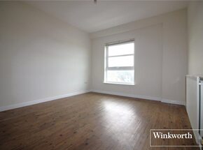 Hepburn Court, Borehamwood, WD6