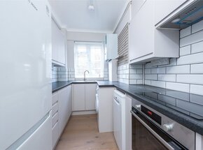 Woodlands Gate, London, SW15