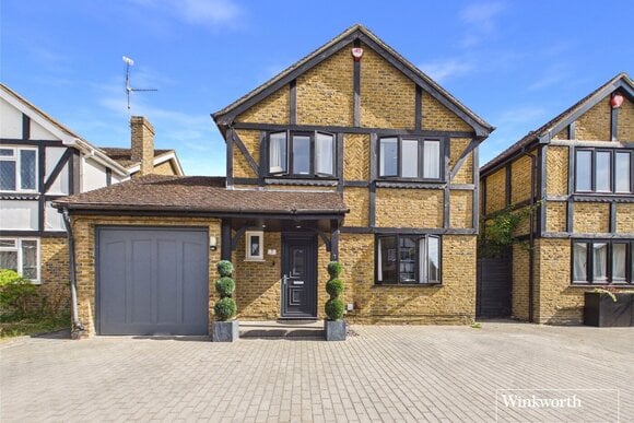 Edenham Close, Reading, RG6