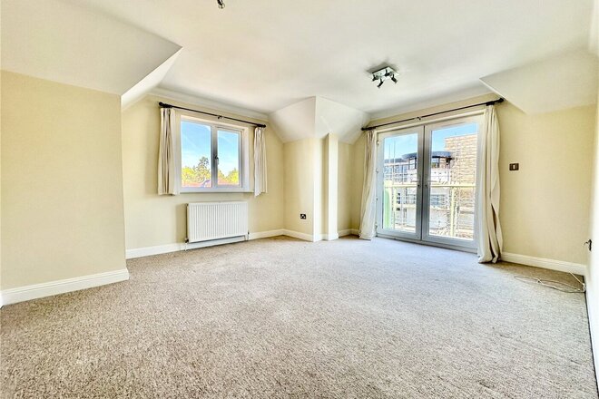 Earle Road, Dorset, BH4