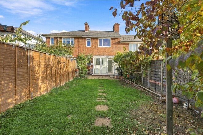 Nimrod Road, London, SW16