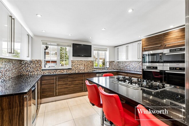 Rockways, Arkley, EN5