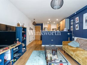 Leverton Close, London, N22