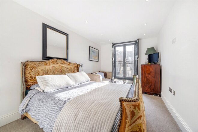Henslowe Road, East Dulwich, SE22