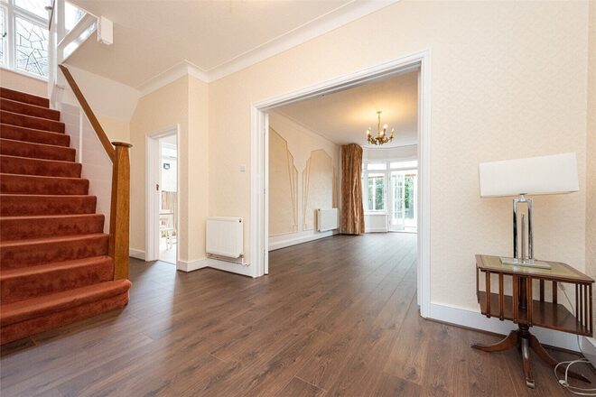 Trevelyan Gardens, London, NW10