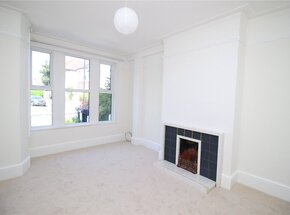 Woodfield Road, Essex, SS9