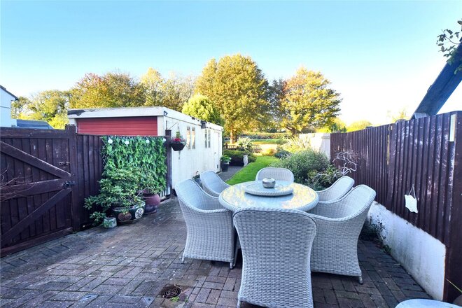 Chipstead Way, Surrey, SM7