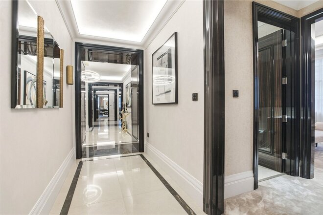 Whitehall Place, London, SW1A