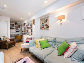 The Old Post House, London, SW1V