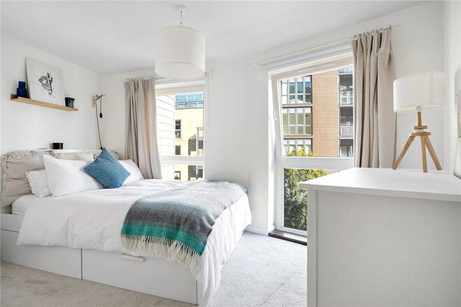Harry Zeital Way, London, E5