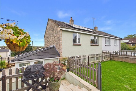 Godfreys Gardens, Crediton, EX17