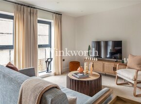Frankum Mews, London, N22