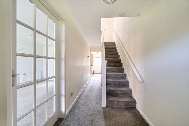 Riverside Gardens, Hampshire, SO51