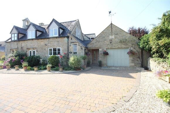 Gretton Road, Cheltenham, GL52