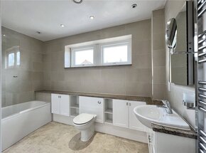 London End, Beaconsfield, HP9