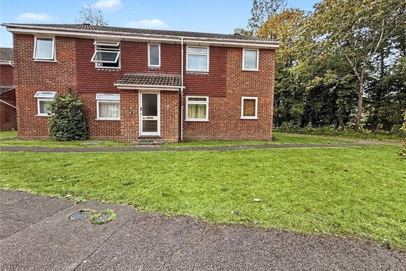 Cibbons Road, Basingstoke, RG24