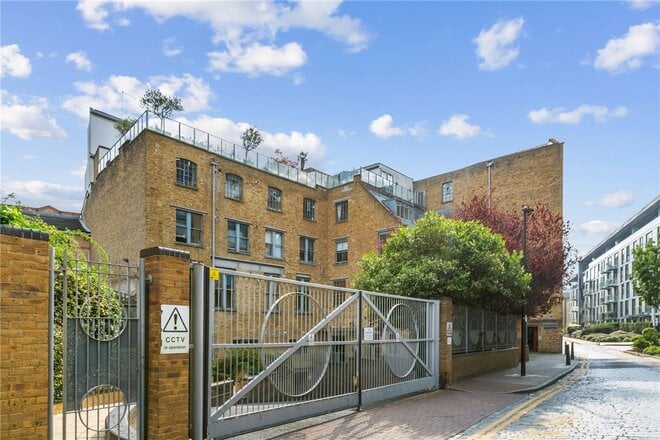 Chandlery House, London, E1