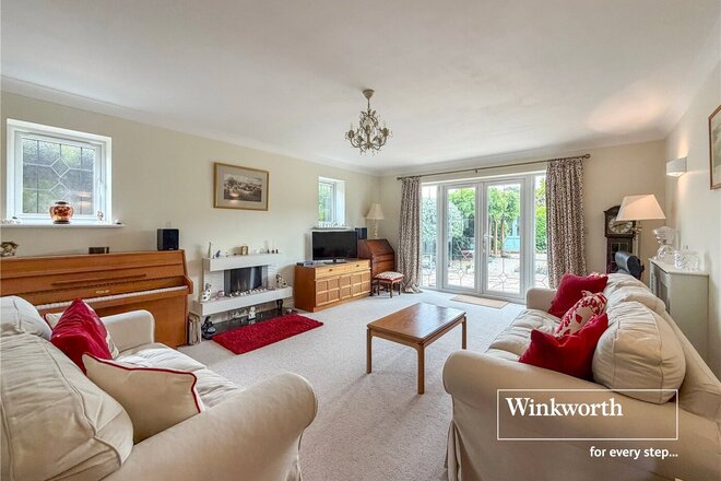 Woolsbridge Road, Ringwood, BH24