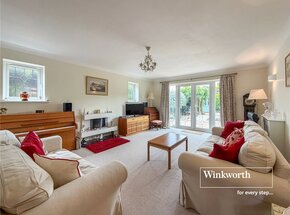 Woolsbridge Road, Ringwood, BH24