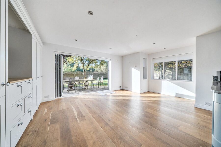 Kitchen/Dining