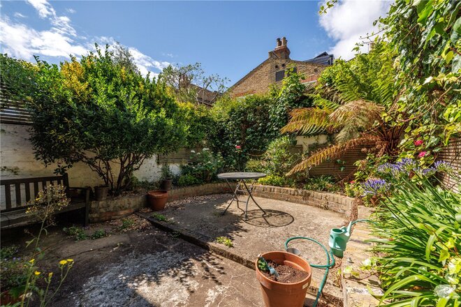 Chipstead Street, London, SW6