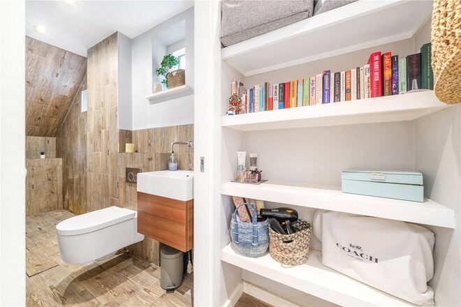 Lordship Lane, London, SE22