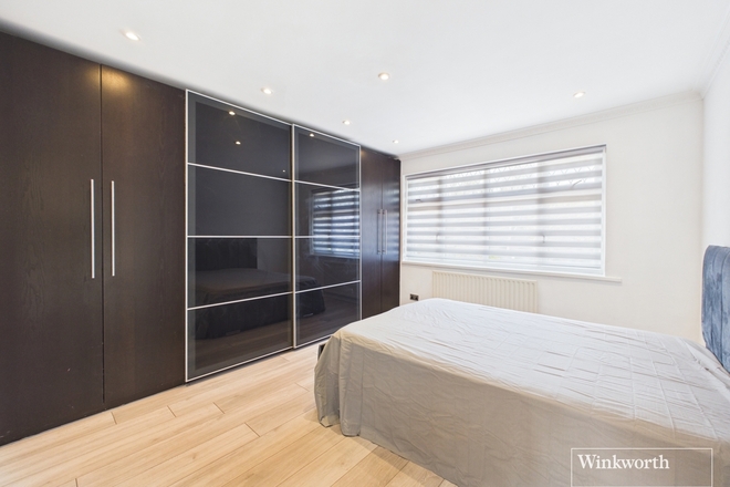 Shaftesbury Avenue, Harrow, HA3