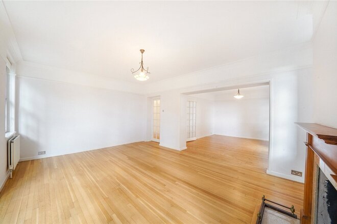 South Grove House, London, N6