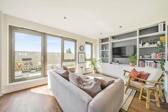 Huxley House, London, NW3