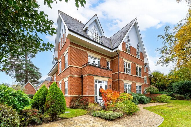 Ascent House, Weybridge, KT13