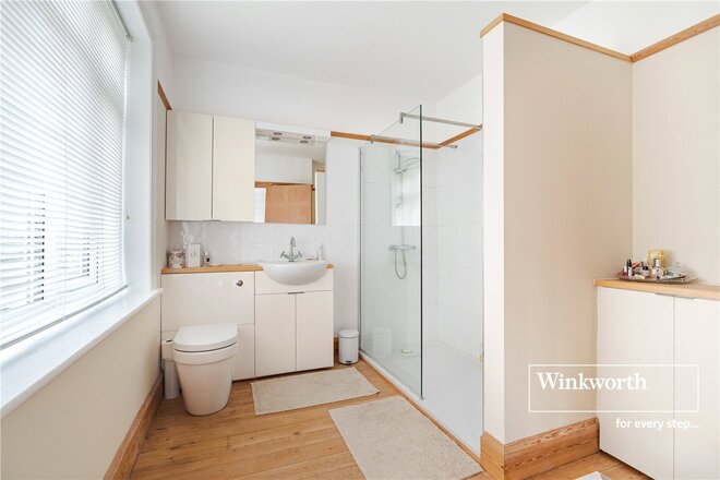 Gainsborough Road, Dorset, BH7