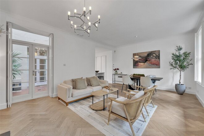 Warrington Crescent, London, W9