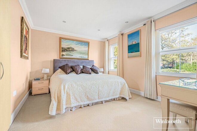 Charters Road, Berkshire, SL5