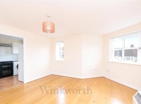 Windmill Drive, London, NW2