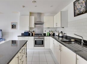 William Court, Greenwich, SE10