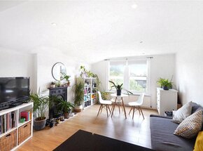 Rosebery Gardens, London, N8